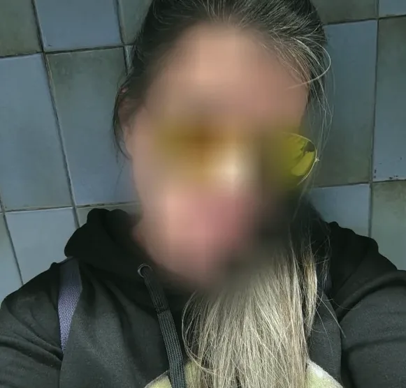 Corinna, 39