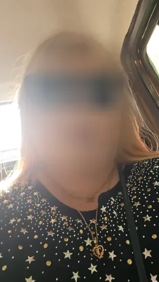 Jelena, 25