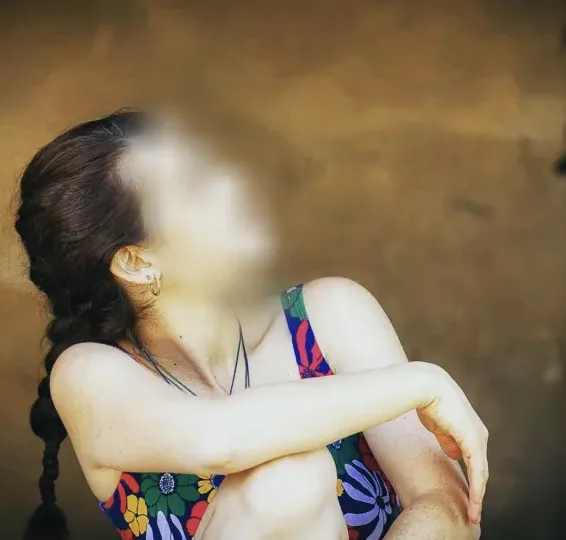 Marie, 19