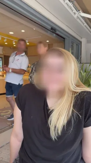 Sonja, 21